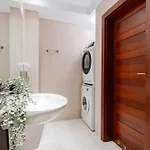 شقة Royal Retreat Luxury Lazienki Park وارسو