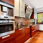 Royal Retreat Luxury Lazienki Park شقة