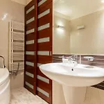 شقة Royal Retreat Luxury Lazienki Park *