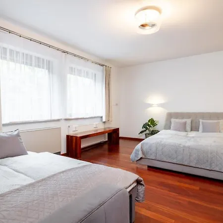 Royal Retreat Luxury Lazienki Park Apartment