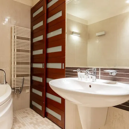 Apartamento Royal Retreat Luxury Lazienki Park *